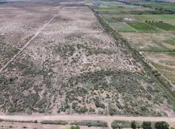 Terreno · 1020000m² · Venta de Terreno en Lavalle 102 H