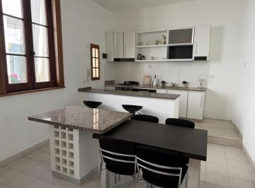 PH · 106m² · 3 Ambientes · PH en Balvanera