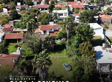 Casa · 250m² · 8 Ambientes · 1 Cochera · Venta Casa de 4 Dorm. y 940 m² Terreno en Barrio José Muñoz - Villa Carlos Paz