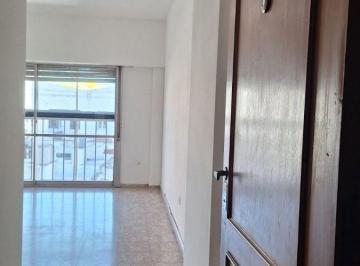 Departamento de 3 ambientes, Bahía Blanca · Alquiler Dpto 3 Dorm. y Cochera Centro