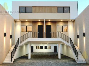 Casa · 150m² · 5 Ambientes · 1 Cochera · Casa Tipo Triplex de 5 Ambientes con Jardin y Terraza.
