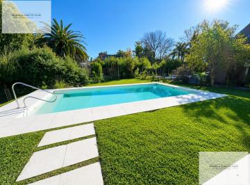 Casa · 270m² · 7 Ambientes · 5 Cocheras · Casa - Club El Carmen