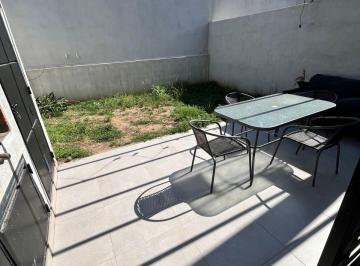 Casa · 125m² · 4 Ambientes · 2 Cocheras · Casa - Miradores de Manantiales