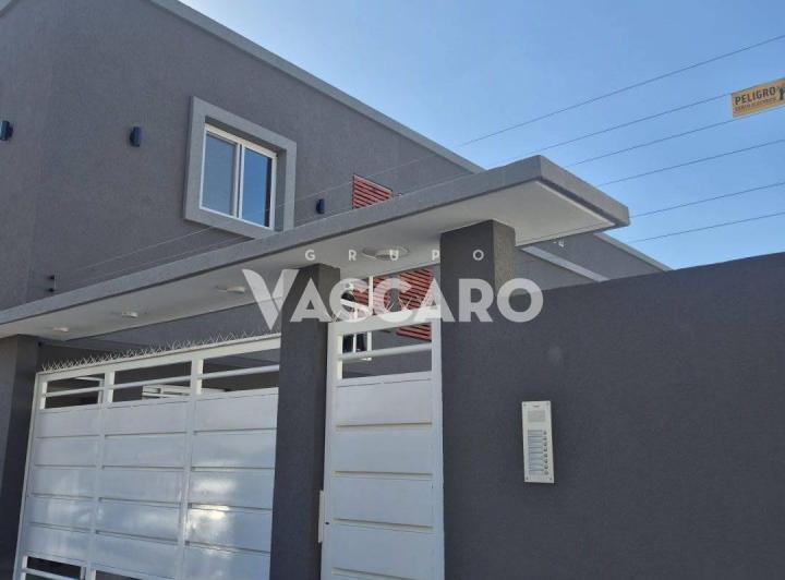 Casa · 95m² · 4 Ambientes · 1 Cochera