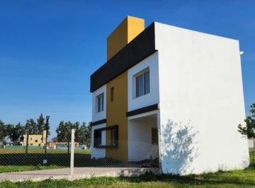 Casa · 3 Dormitorios · Casa en Los Nogales