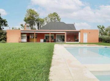 LGP-LGP-78_2 · Venta Casa Club de Campo El Nacional General Rodriguez