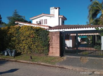 Casa · 3 Dormitorios · Casa en Yerba Buena