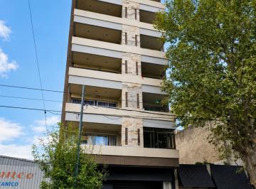 Departamento en Alquiler de 1 ambiente  · Excelente Departamento Monoambiente en Cuarto Piso en Av Olivera