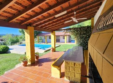 Casa de 4 ambientes, Cabalango · Casa + Lote: Oportunidad de Negocio Inmediata!