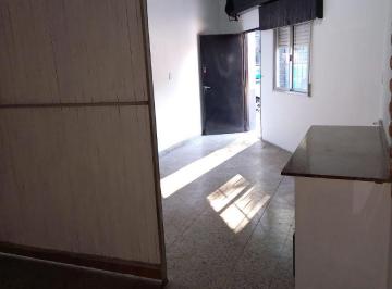 Local comercial , La Matanza · Local Esquina 20 m² Frente Hospital Italiano