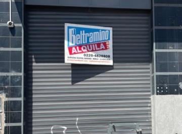 Local comercial · 23m² · Local Comercial en Alquiler Sobre R. Balbin Merlo