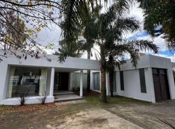 Casa de 4 ambientes, Mar del Plata · Casa 4 Ambientes, Venta o Alquiler, Barrio Privado Rumenco.