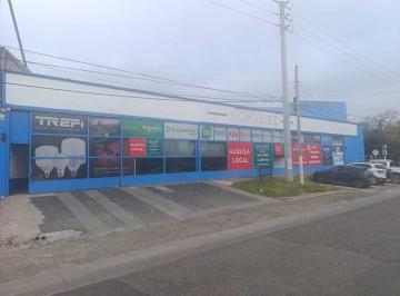 Local comercial · 371m² · Local en Alquiler en Pilar, G. B. a. Zona Norte, Argentina