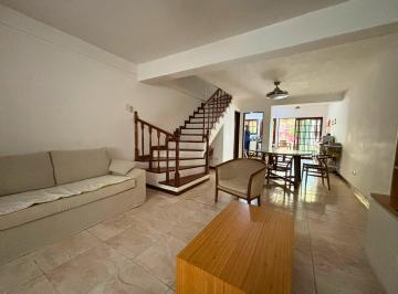 PH · 153m² · 5 Ambientes · 1 Cochera · Alquiler Dúplex 4 Ambientes en 3 Plantas con Jardín, Parrilla y Cochera - Sin Expensas - San Isidro