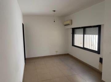 Departamento · 50m² · 3 Ambientes · M Av y Est 3 Amb C/bajas Expensas Imp