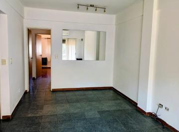 Departamento de 3 ambientes, Vicente López · Departamento 3 Ambientes con Balcón Al Frente | Muy Luminoso | Bajas Expensas