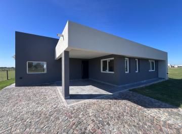 Casa de 4 ambientes, Ezeiza · Casa Barrio San Simón, Canning - 4 Ambientes