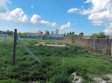 Terreno · 600m² · Terreno de 600 m² en Villa Elisa