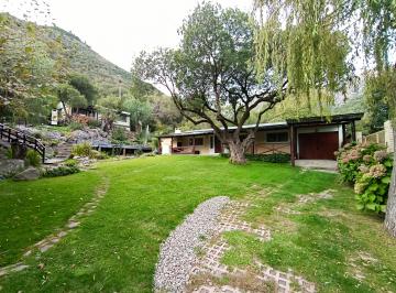 Casa de 5 ambientes, Cortaderas · Vivir Al Pie de Las Sierras: 2 Casas en Villa Elena