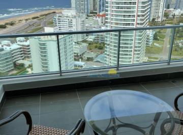 Foto1 · Apartamento en Alquiler de 2 Dorm. en Punta del Este, Playa Brava, Edificio Wind