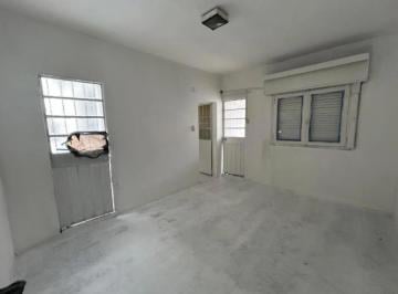 PH · 60m² · 3 Ambientes · PH en Venta - 2 Dorm. 1 Baño - 85 m² - Morón