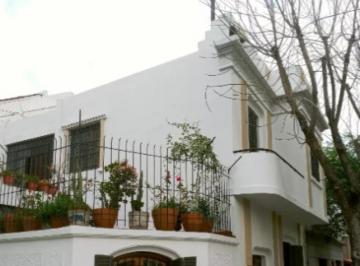 Casa · 170m² · 7 Ambientes · Casa en Venta - 5 Dorm. 2 Baños - Avellaneda
