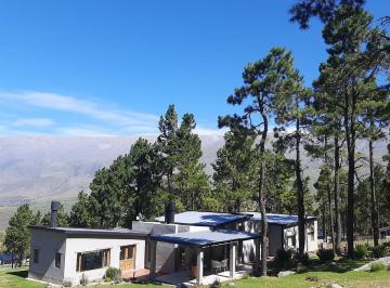 Casa · 2600m² · 4 Dormitorios · Casa en Tafi del Valle
