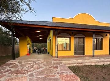 Casa · 65m² · 3 Ambientes · 2 Cocheras · Casa en Villa de Merlo San Luis!amoblada!