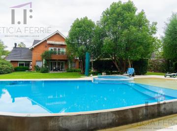 Casa · 300m² · 7 Ambientes · 2 Cocheras · Venta Casa Club Pueyrredon Pilar en Doble Lote Oportunidad!