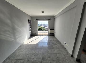 Departamento · 45m² · 2 Ambientes · Deptos. 2 Amb. en Zona Comercial / Lanús Oeste