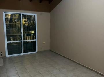 Departamento de 4 ambientes, La Cieneguita · Departamento en Planta Alta, Espacioso y Luminoso