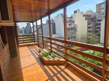 Departamento de 5 ambientes, Belgrano · Piso Alto de Categoria con 2 Cocheras. Terraza y Parrilla
