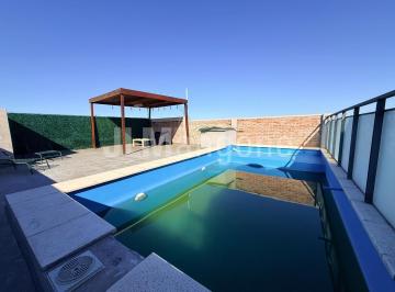 Departamento · 95m² · 4 Ambientes · 1 Cochera · Semipiso 4 Amb con Cochera, Terraza y Piscina