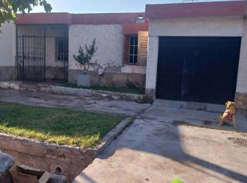 Casa de 3 ambientes, Luzuriaga · Vendo Casa en B° San Eduardo en Maipu