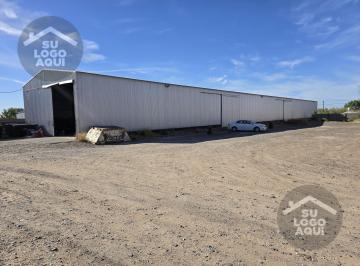 Terreno · 9187m² · Se Aquila, Base Industrial con 5 Galpones en Pin, Plottier