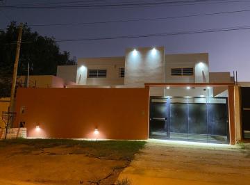 Casa de 5 ambientes, La Plata · Dueño Alquila Excelente Casa en City Bell