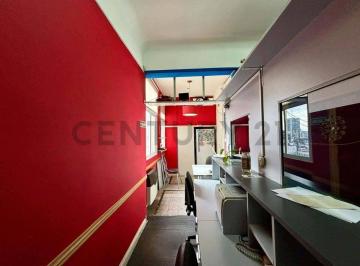 Oficina comercial · 60m² · 3 Ambientes · Alquiler Oficina 3 Ambientes Contrafrente/apto Profesional. San Nicolas Proximo Pto. Madero.