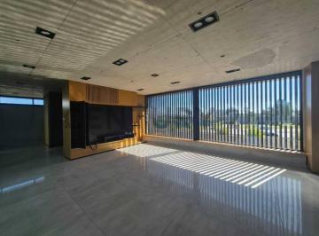 Casa · 495m² · 7 Ambientes · 4 Cocheras · Casa Premium en Cañuelas Country Club
