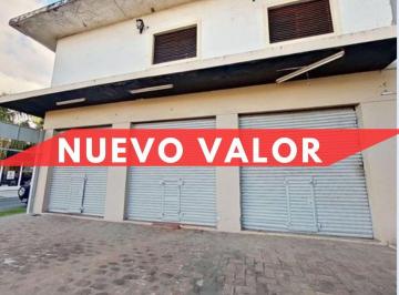 Casa · 285m² · 6 Ambientes · 1 Cochera · Venta Casa Lote Propio con 4 Locales en Hurlingham