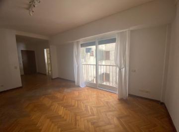 Departamento · 63m² · 3 Ambientes · 1 Cochera · Departamento 3 Amb. en Venta en Flores C/baulera