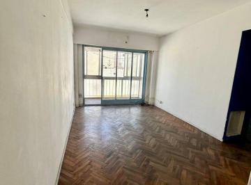 Departamento · 39m² · 2 Ambientes · Venta Dpto 2 Amb a Reciclar - Almagro