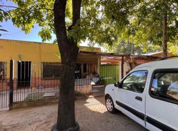 Casa · 110m² · 3 Ambientes · 1 Cochera · Casa 3 Ambientes Venta San Vicente Mas Local Depto