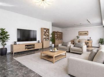 Departamento · 180m² · 5 Ambientes · 1 Cochera · Venta Piso de 5 Ambientes Sobre Av Libertador