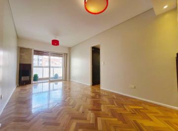 Departamento · 62m² · 3 Ambientes · Venta Departamento 3ambientes Renovado Caballito