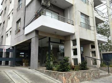 Garage · 15m² · Retasado! Venta Cochera Cubierta, Pilar Centro