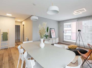 Departamento · 84m² · 3 Ambientes · Venta Departamento 2 Dorm.. Balcón. Centro.
