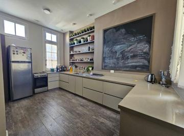 Departamento · 200m² · 6 Ambientes · Venta – Exclusivo Departamento Ateneo Splendid