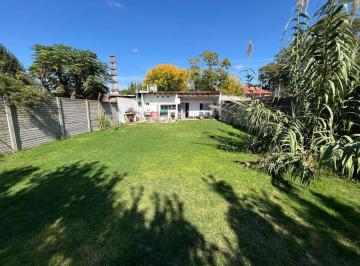 Casa · 68m² · 3 Ambientes · 1 Cochera · Casa en Venta City Bell