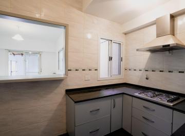 Casa · 157m² · 5 Ambientes · 2 Cocheras · Casa en Venta en City Bell