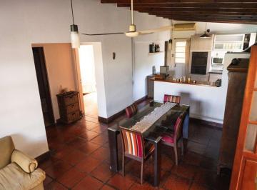 PH · 100m² · 5 Ambientes · 1 Cochera · PH en Venta La Plata